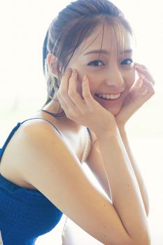 田﨑さくら1st写真集『さくらいろ』発売記念イベント（神保町）